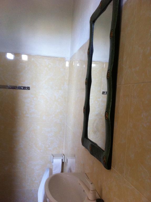 Amed Sari Beach Guesthouse Exterior foto